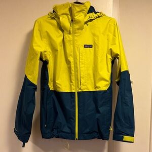Patagonia Yellow and Blue powder Jacket